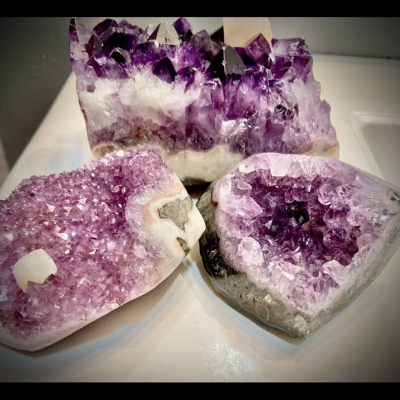 Trio of purple amethyst - Picture 2 of 6